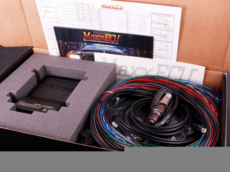 MaxxECU STREET PREMIUM (ECU, harness, accessories and LSU 4.2)